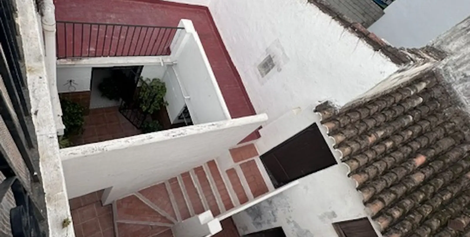 Sale of commercial premises in Estepona 13