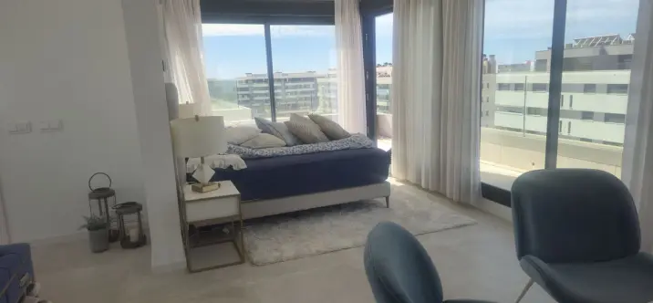 Venta de ático dúplex en Los Alamos 0