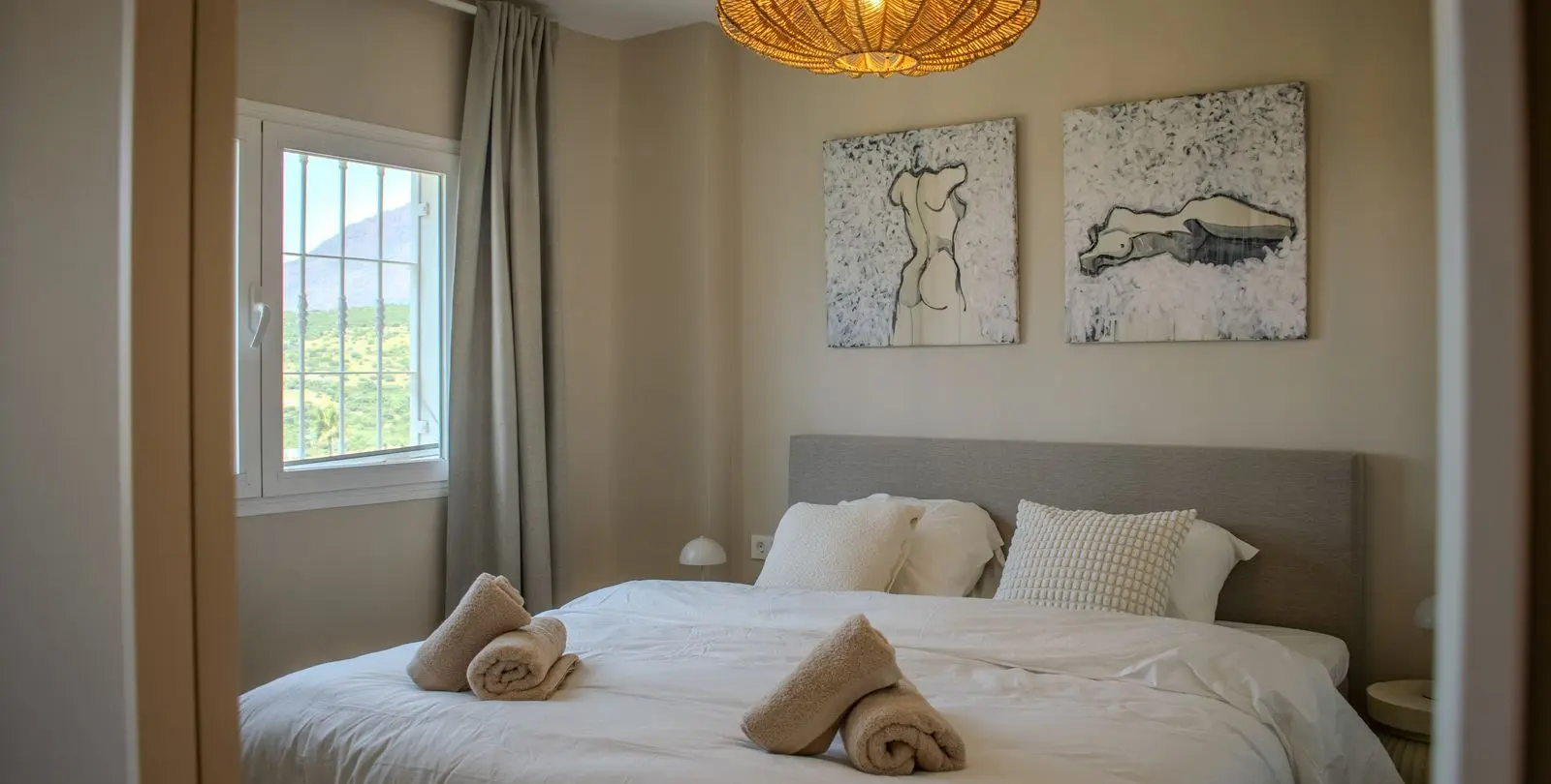 Продажа апартаментов на среднем этаже в Estepona 12