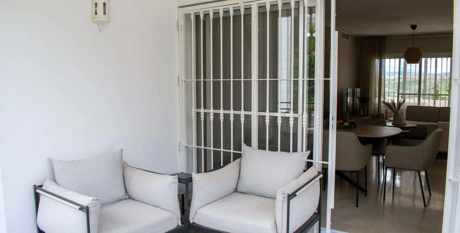 Продажа апартаментов на среднем этаже в Estepona 22