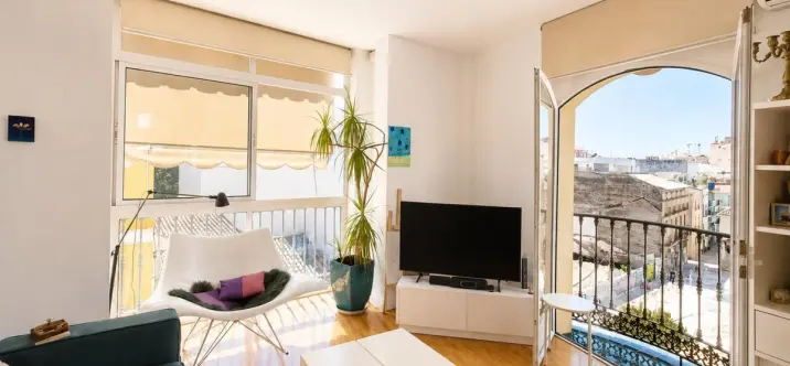 Sale of penthouse in Málaga Centro 1
