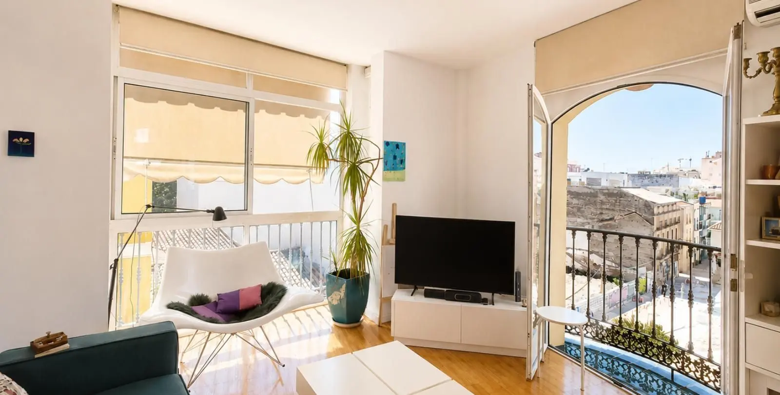 Sale of penthouse in Málaga Centro 1