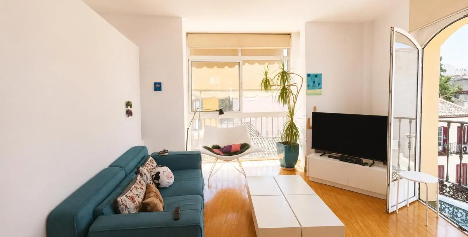 Sale of penthouse in Málaga Centro 4