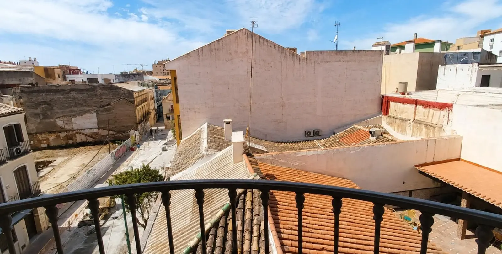 Sale of penthouse in Málaga Centro 16