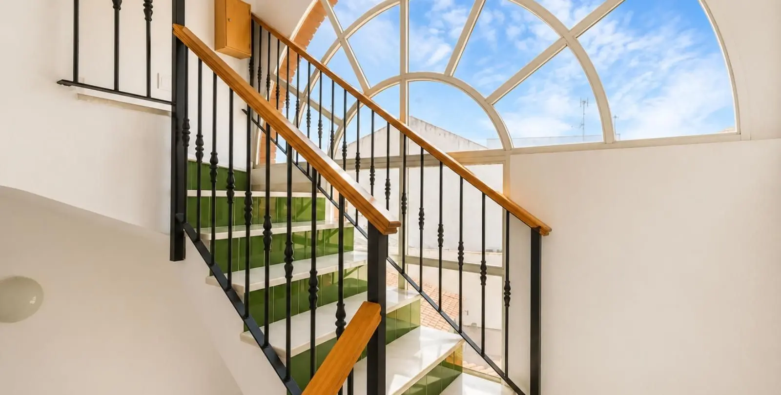 Sale of penthouse in Málaga Centro 27