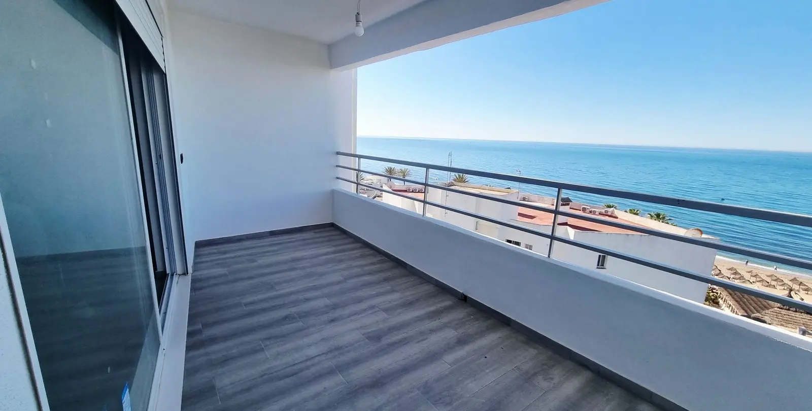 Sale of studio in Calahonda 6