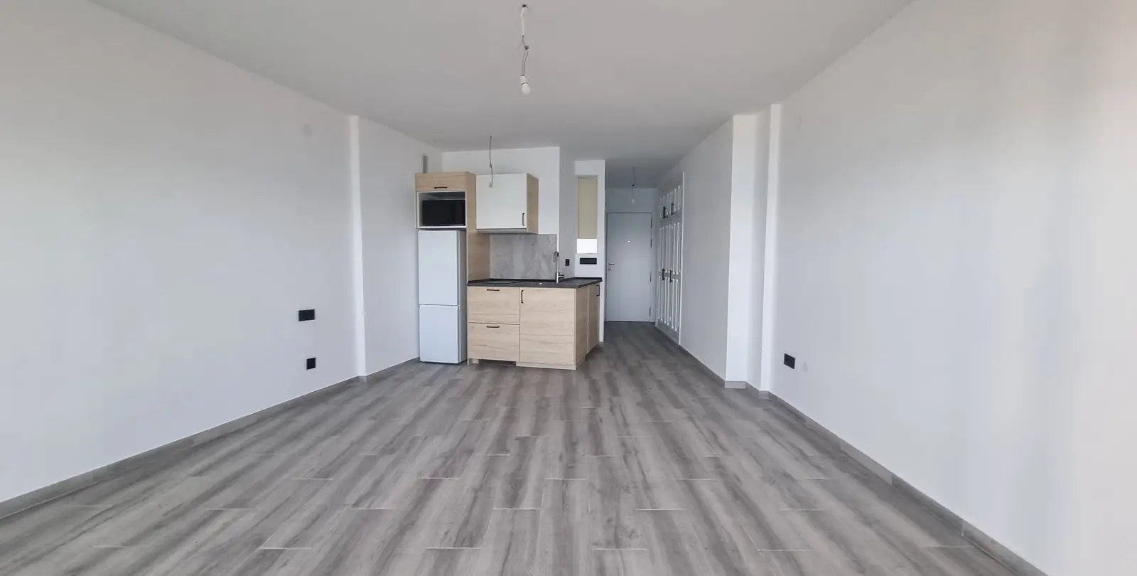 Sale of studio in Calahonda 10