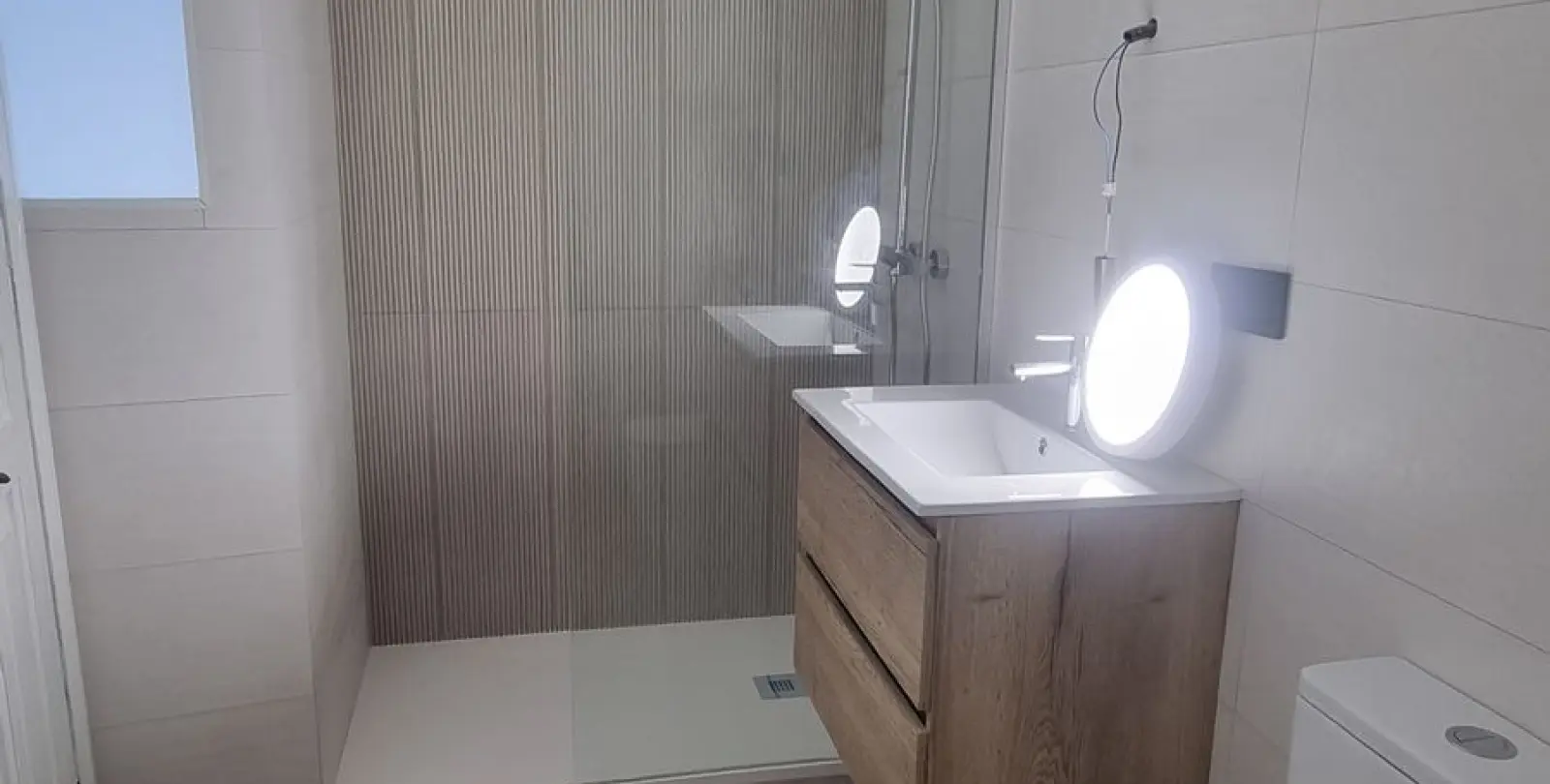 Sale of studio in Calahonda 13