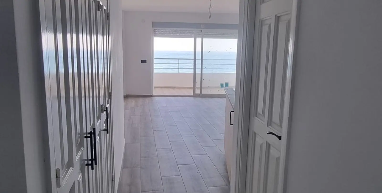 Sale of studio in Calahonda 14