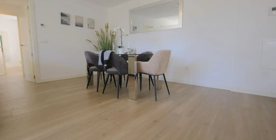Sale of middle floor apartment in La Cala de Mijas 21