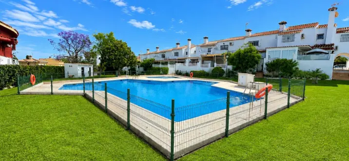 Sale of townhouse in Alhaurín de la Torre 0
