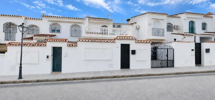 Sale of townhouse in Alhaurín de la Torre 1