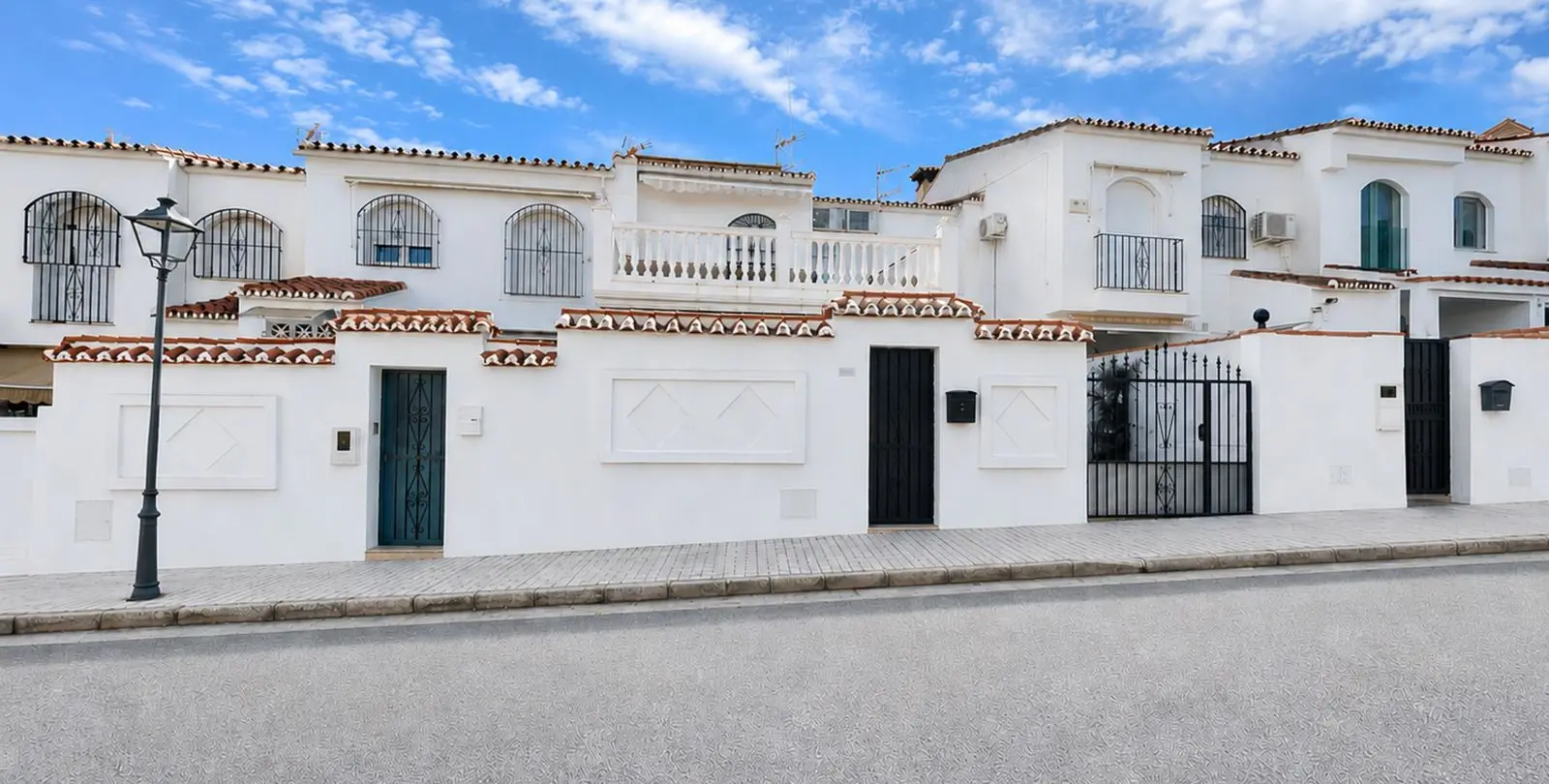 Продажа таунхауса в Alhaurín de la Torre 26