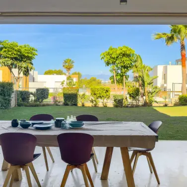 Venta de apartamento en planta baja en Cabopino