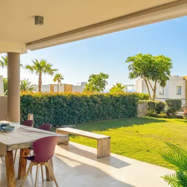 Venta de apartamento en planta baja en Cabopino