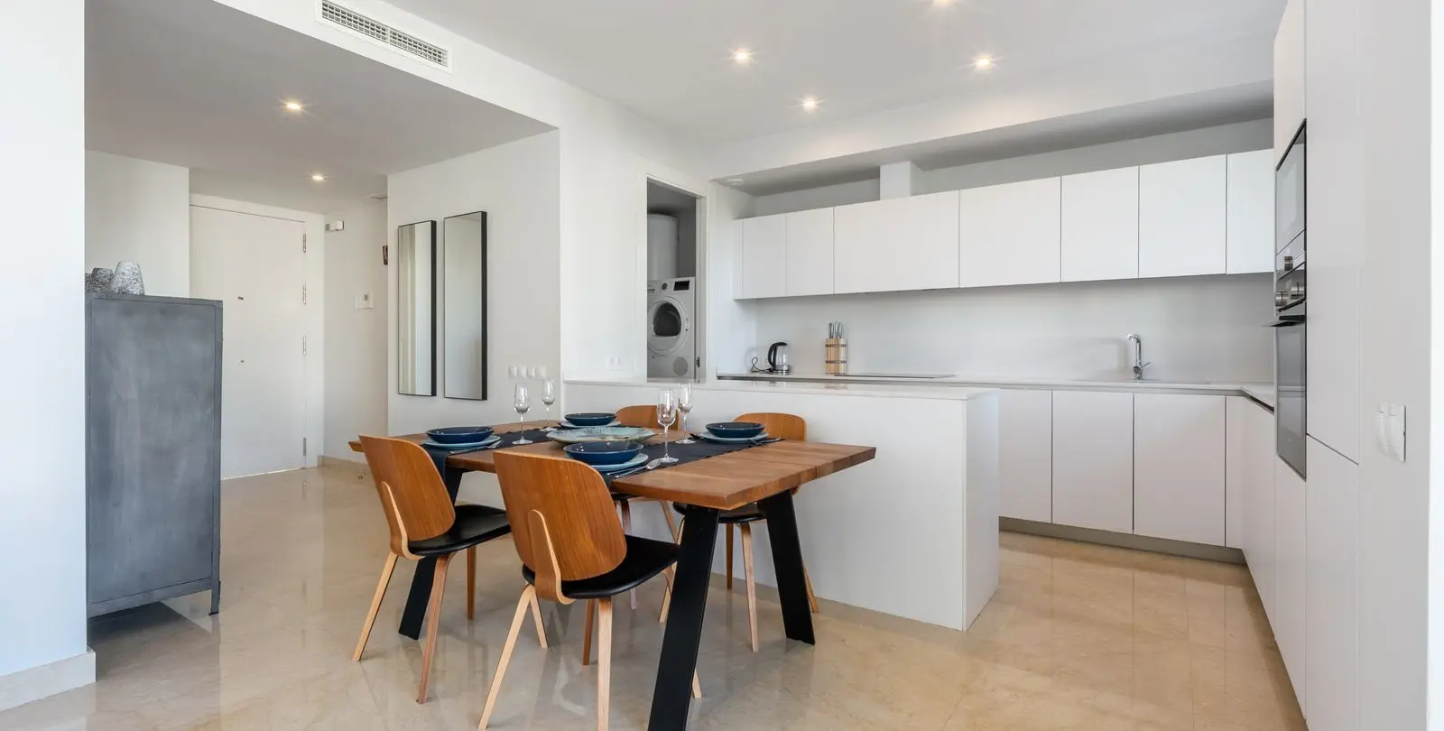 Venta de apartamento en planta baja en Cabopino 11