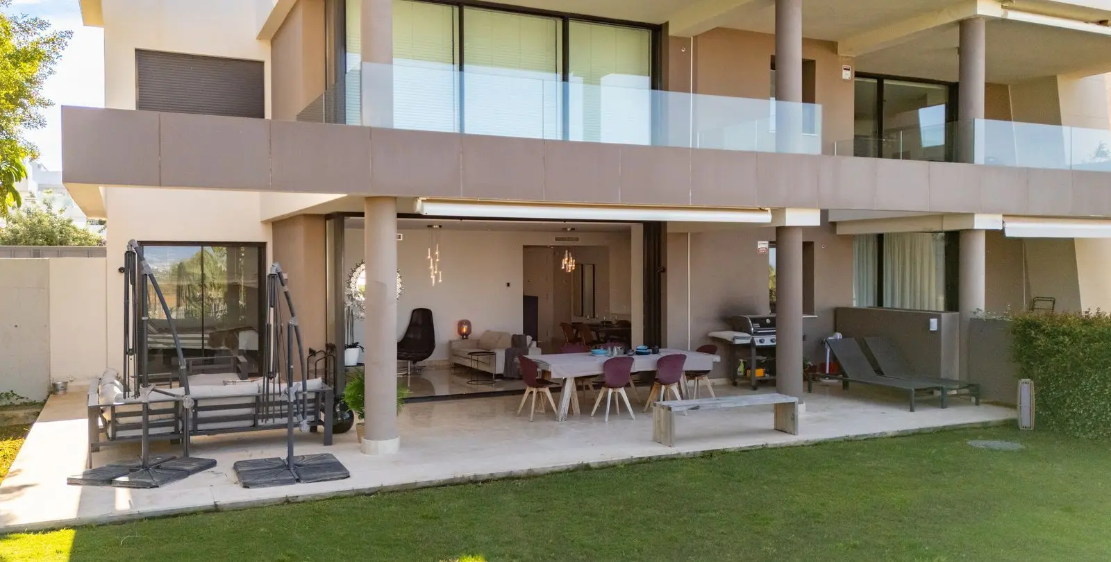 Venta de apartamento en planta baja en Cabopino 20