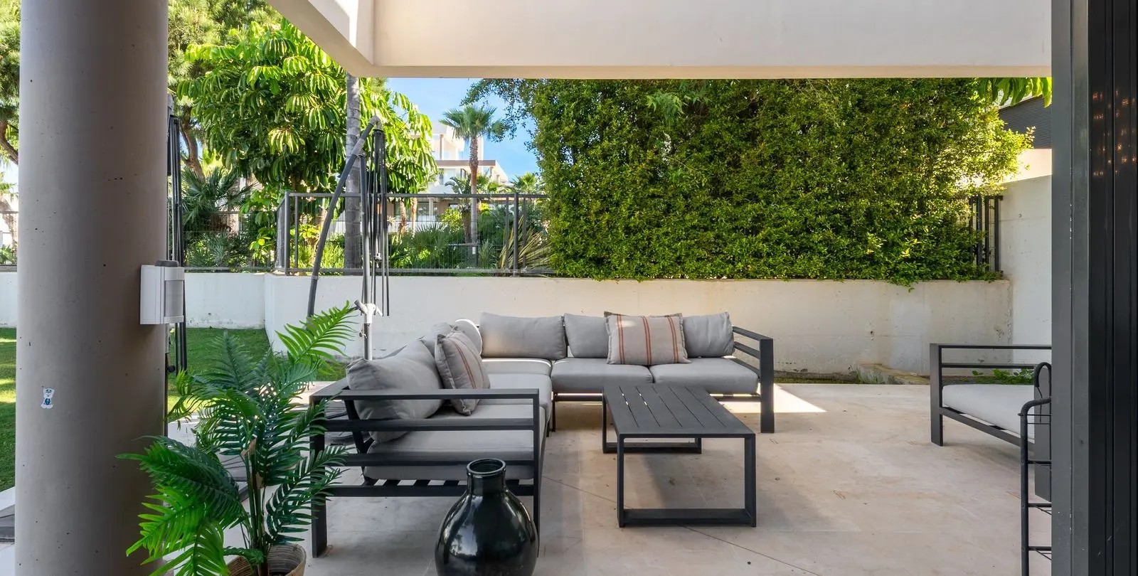Venta de apartamento en planta baja en Cabopino 47