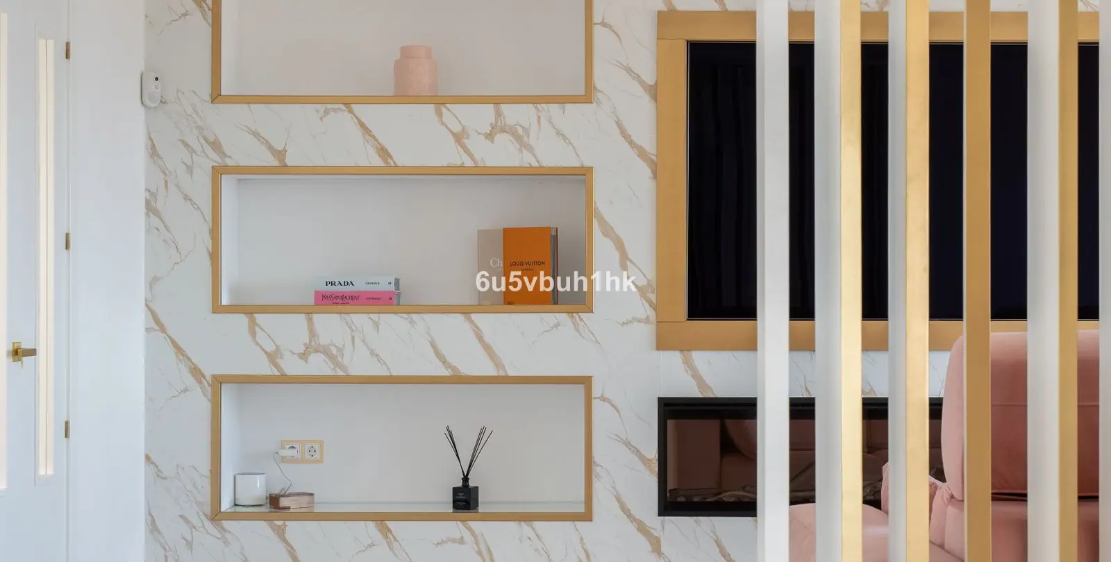 Продажа дома на две семьи в La Mairena 6