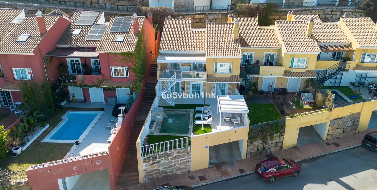 Продажа дома на две семьи в La Mairena 27