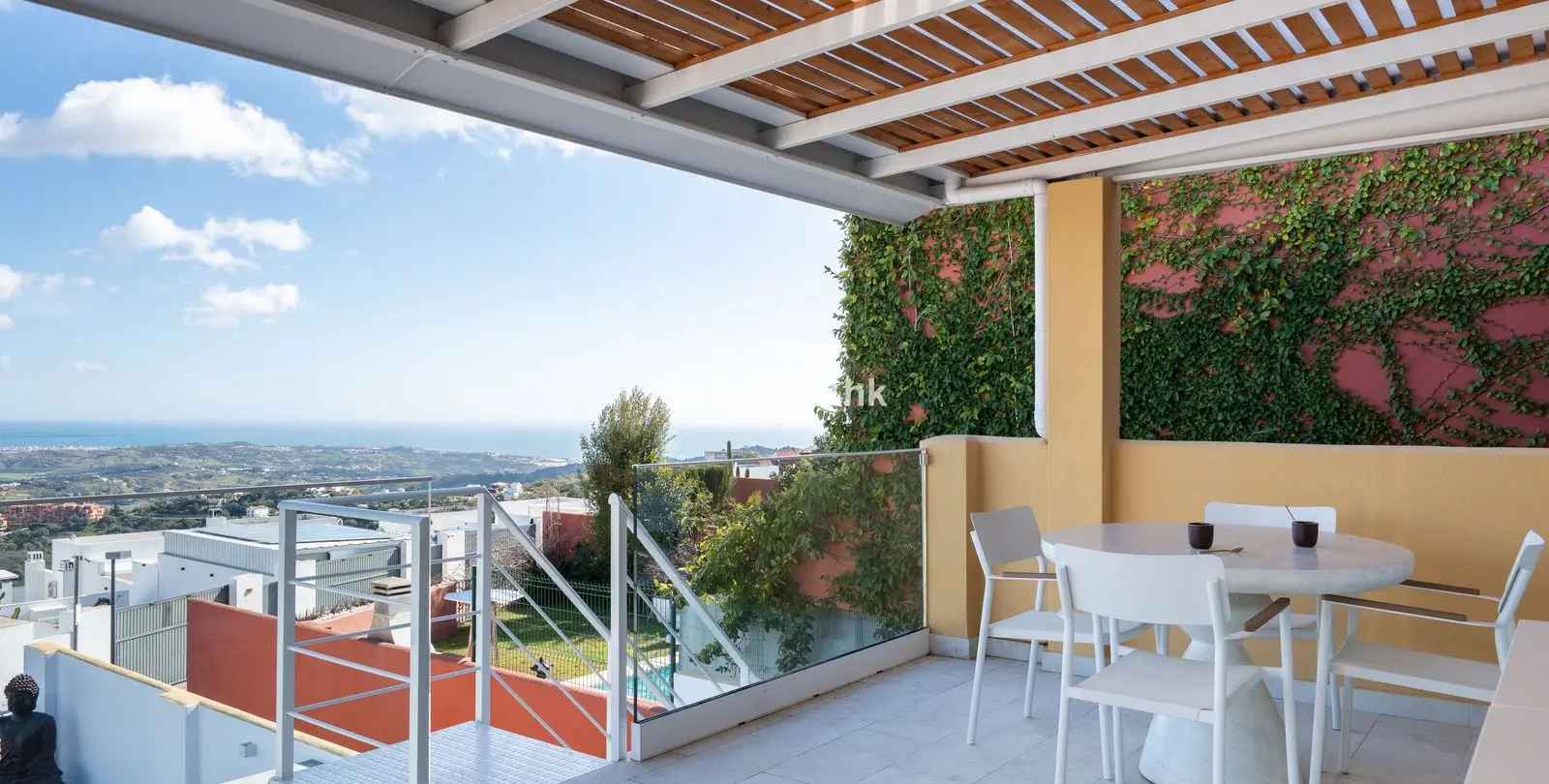 Продажа дома на две семьи в La Mairena 43