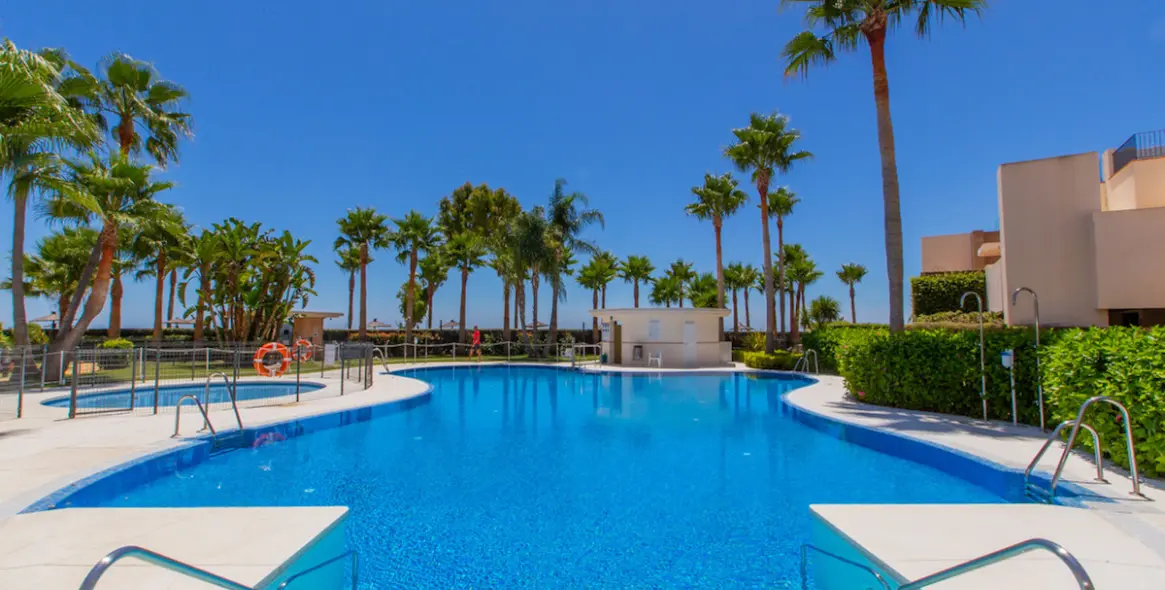 Sale of penthouse in Estepona 29