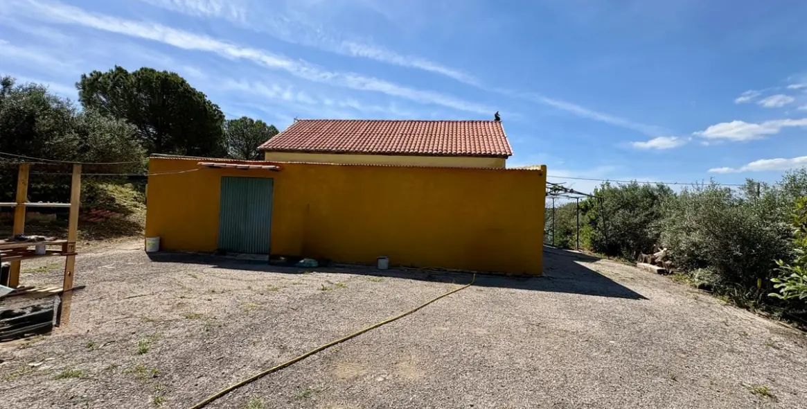 Sale of residential plot in Estepona 11
