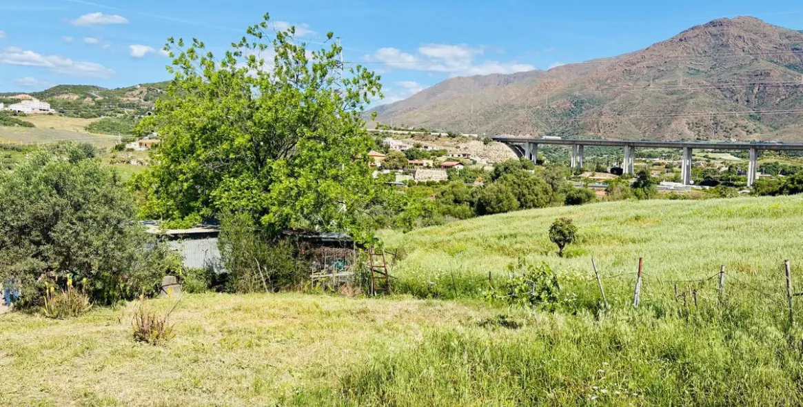 Sale of residential plot in Estepona 13