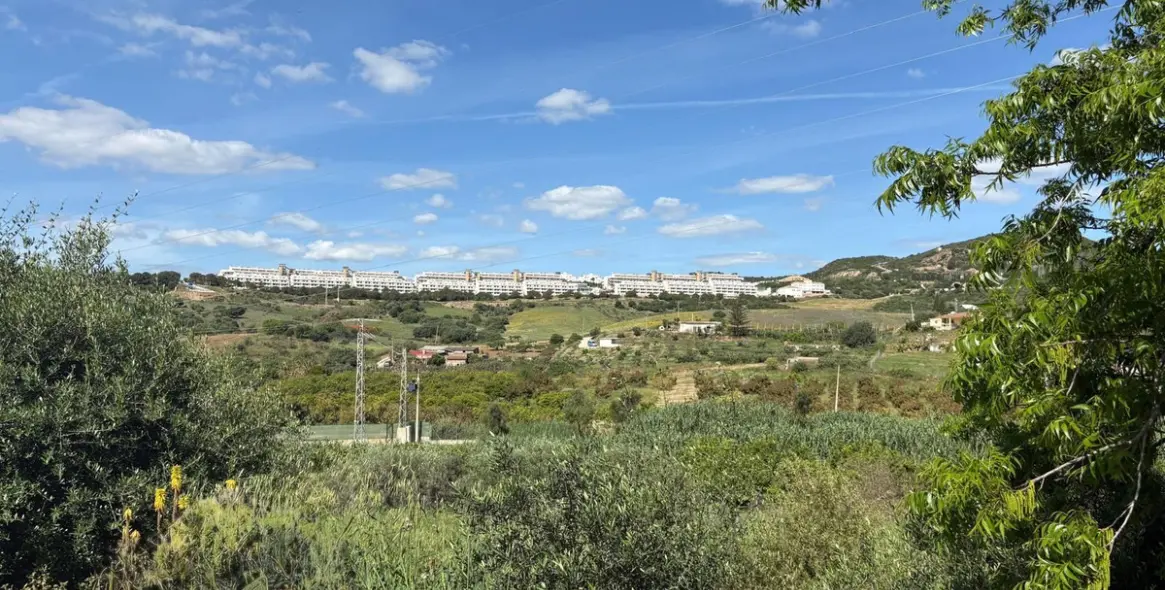 Sale of residential plot in Estepona 33