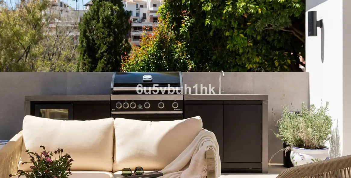 Продажа  отдельно стоящей виллы в Benahavís 41