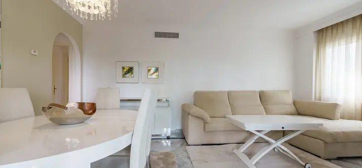 Short-term rent of ground floor apartment in Nueva Andalucía 1