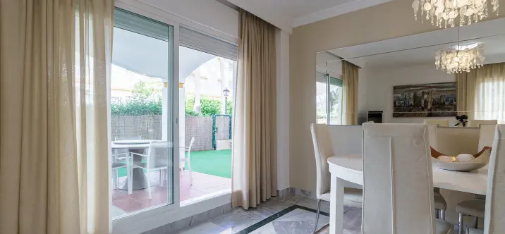 Short-term rent of ground floor apartment in Nueva Andalucía 3