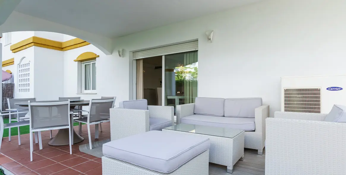Short-term rent of ground floor apartment in Nueva Andalucía 7