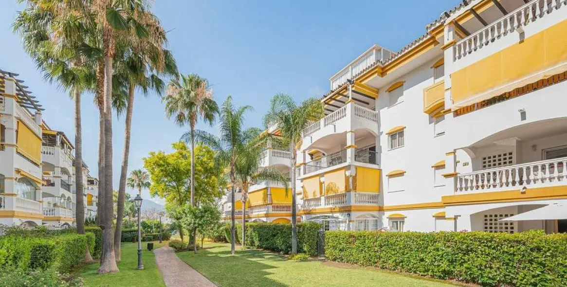 Short-term rent of ground floor apartment in Nueva Andalucía 30