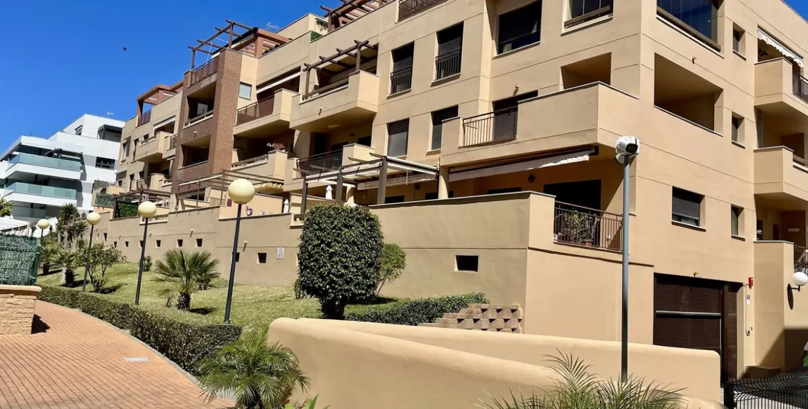 Продажа апартаментов на среднем этаже в La Cala 21