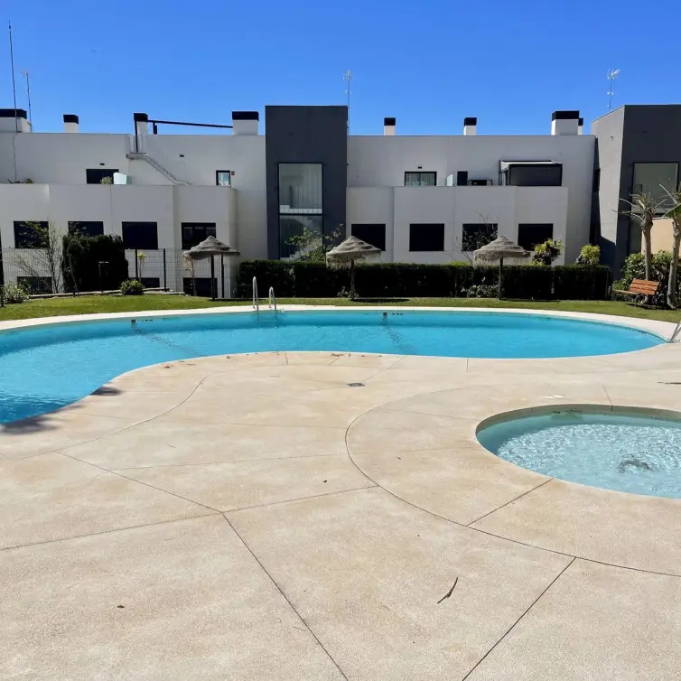 Venta de apartamento en planta media en La Cala