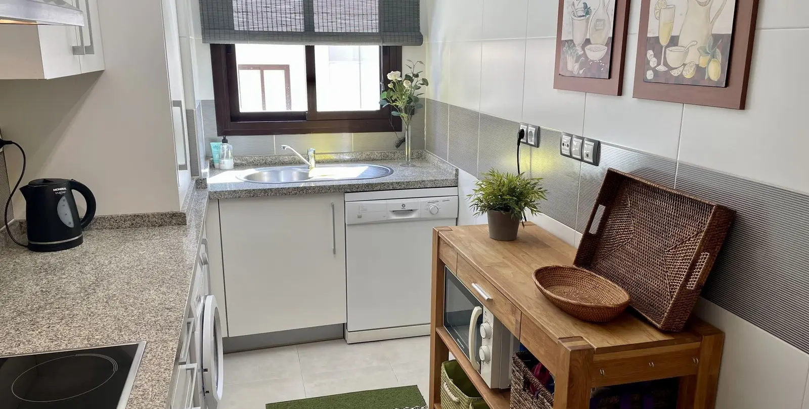 Sale of middle floor apartment in La Cala 14