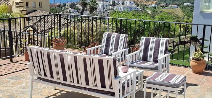 Venta de adosado en La Duquesa 4