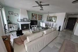 Image 7 thumb
