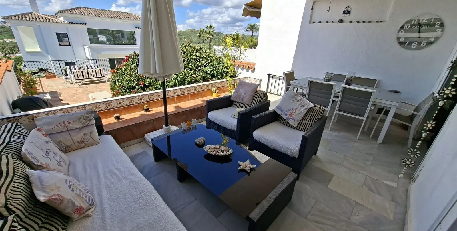 Venta de adosado en La Duquesa 19