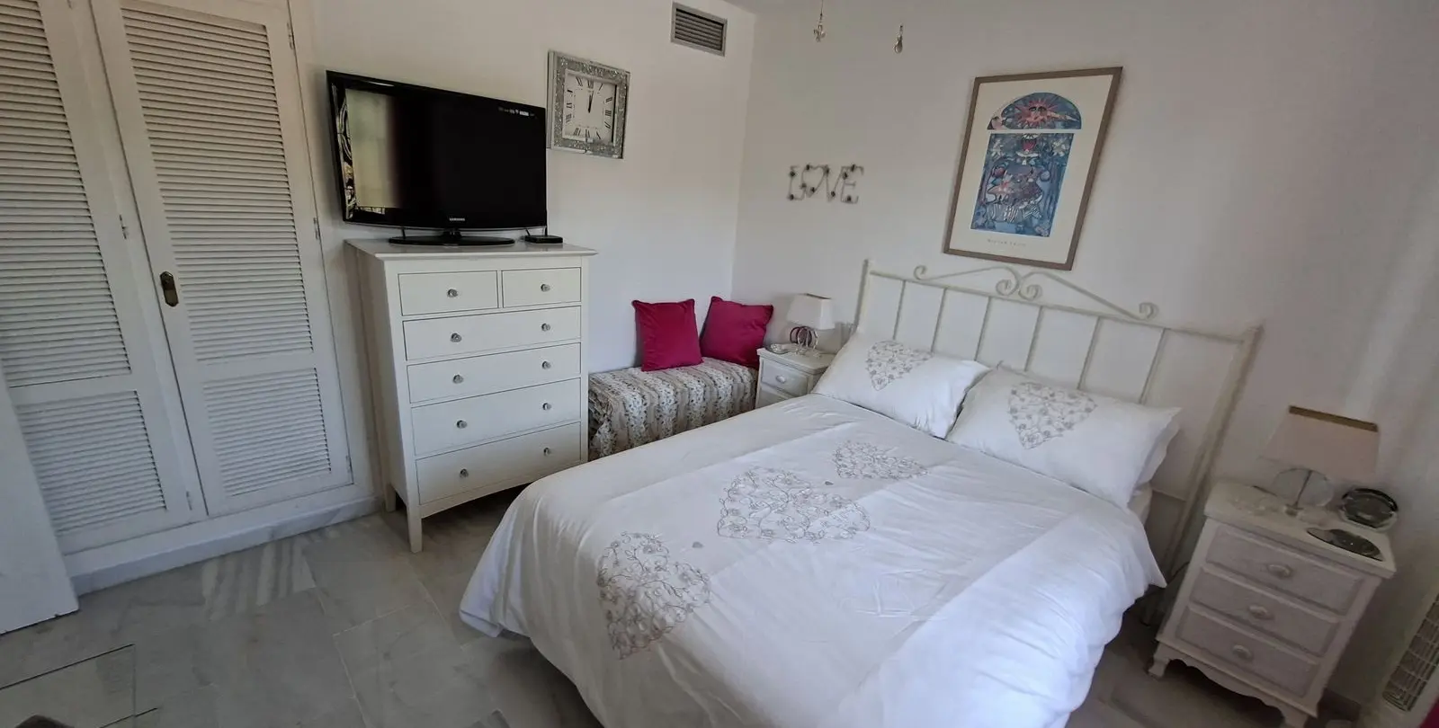 Venta de adosado en La Duquesa 24