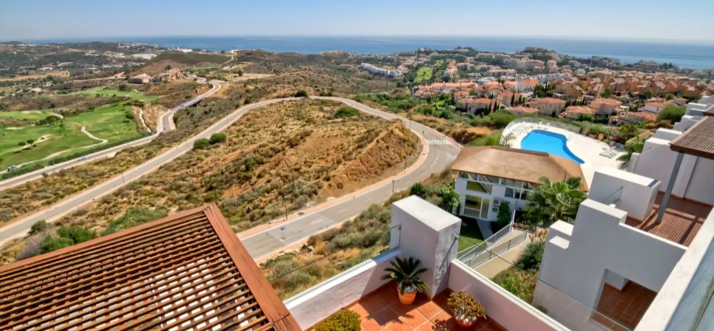 Venta de ático dúplex en La Cala de Mijas 1