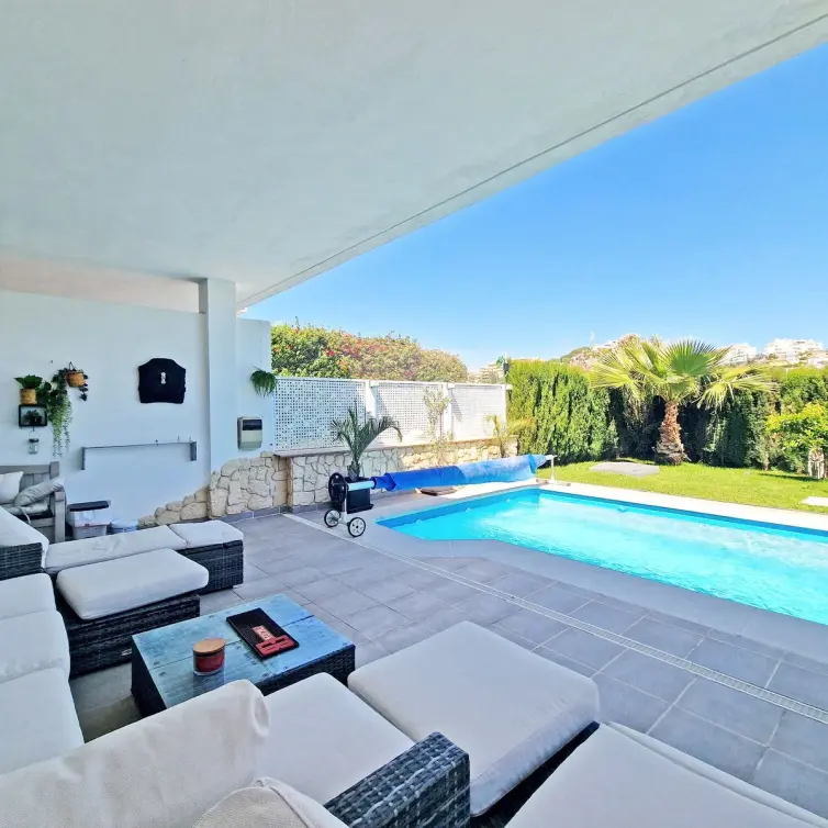 Venta de casa pareada en Riviera del Sol