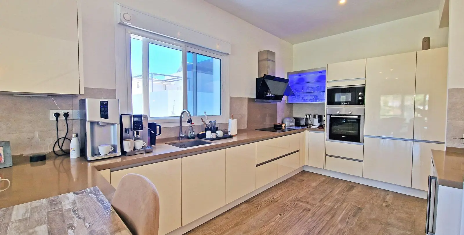 Venta de casa pareada en Riviera del Sol 21