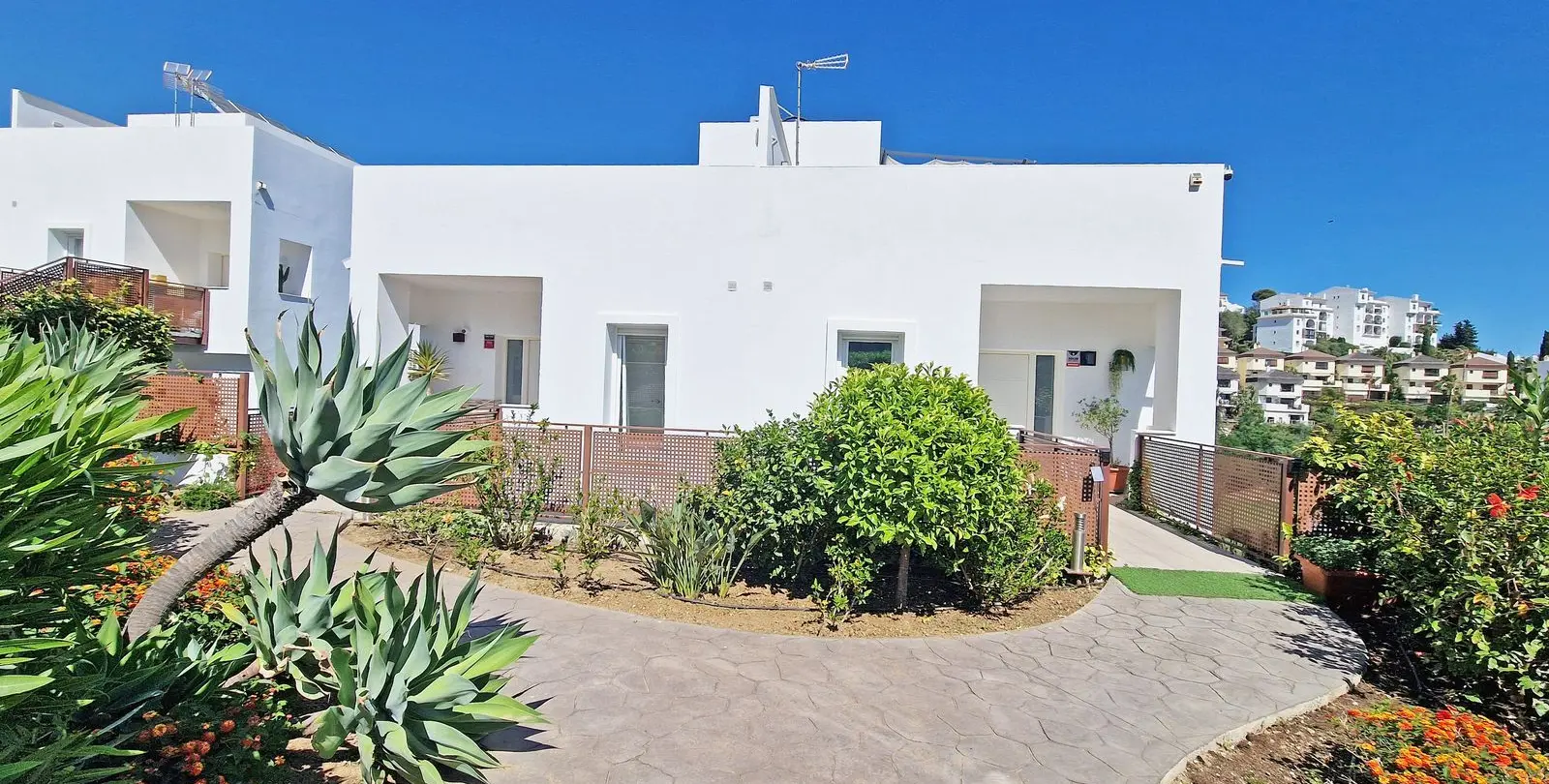 Venta de casa pareada en Riviera del Sol 47