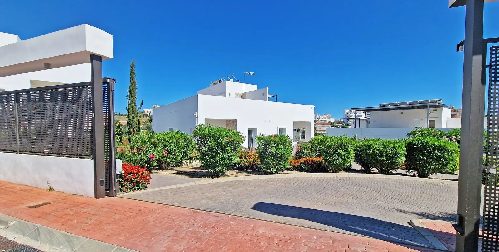 Venta de casa pareada en Riviera del Sol 48