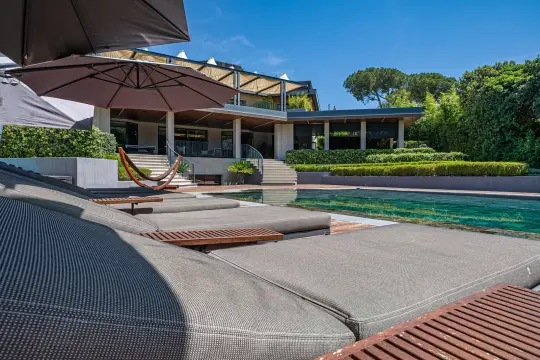 Image 7 thumb