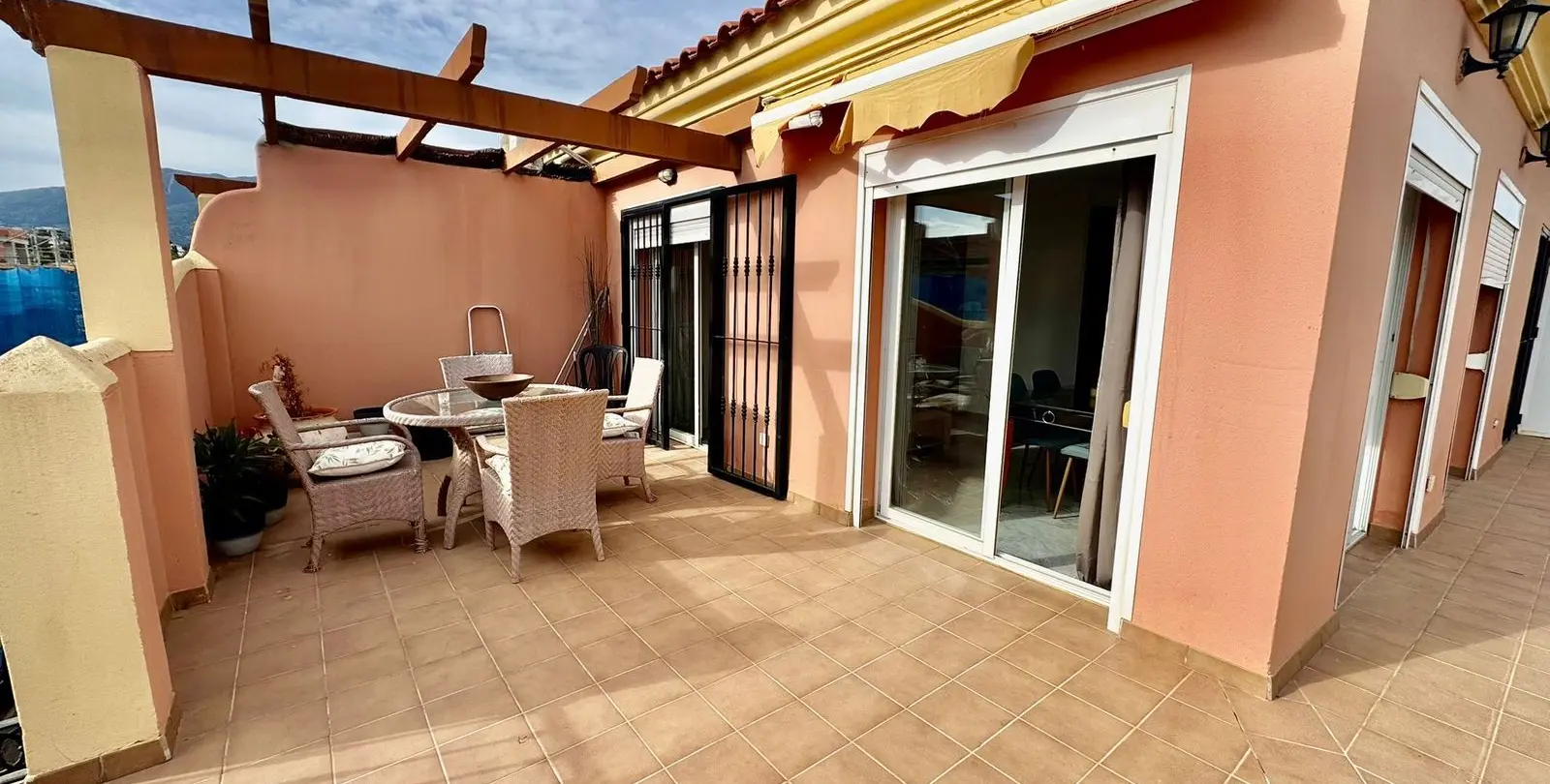 Venta de ático en Las Lagunas 21