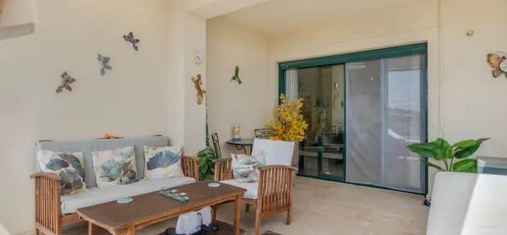 Venta de apartamento en planta media en Torrequebrada 3