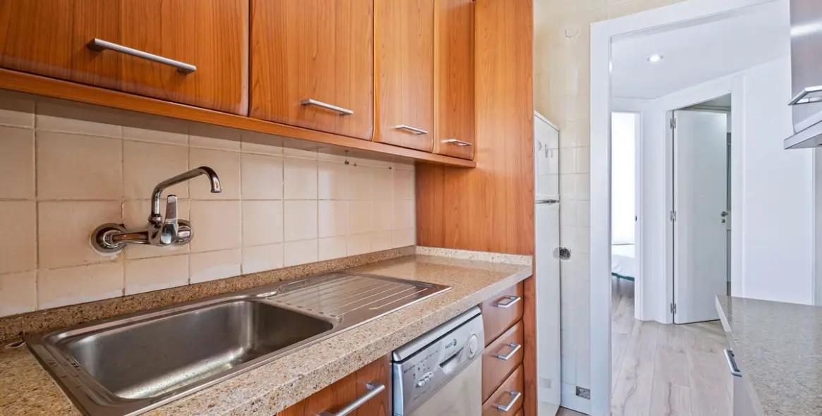 Продажа апартаментов на среднем этаже в Málaga Centro 4